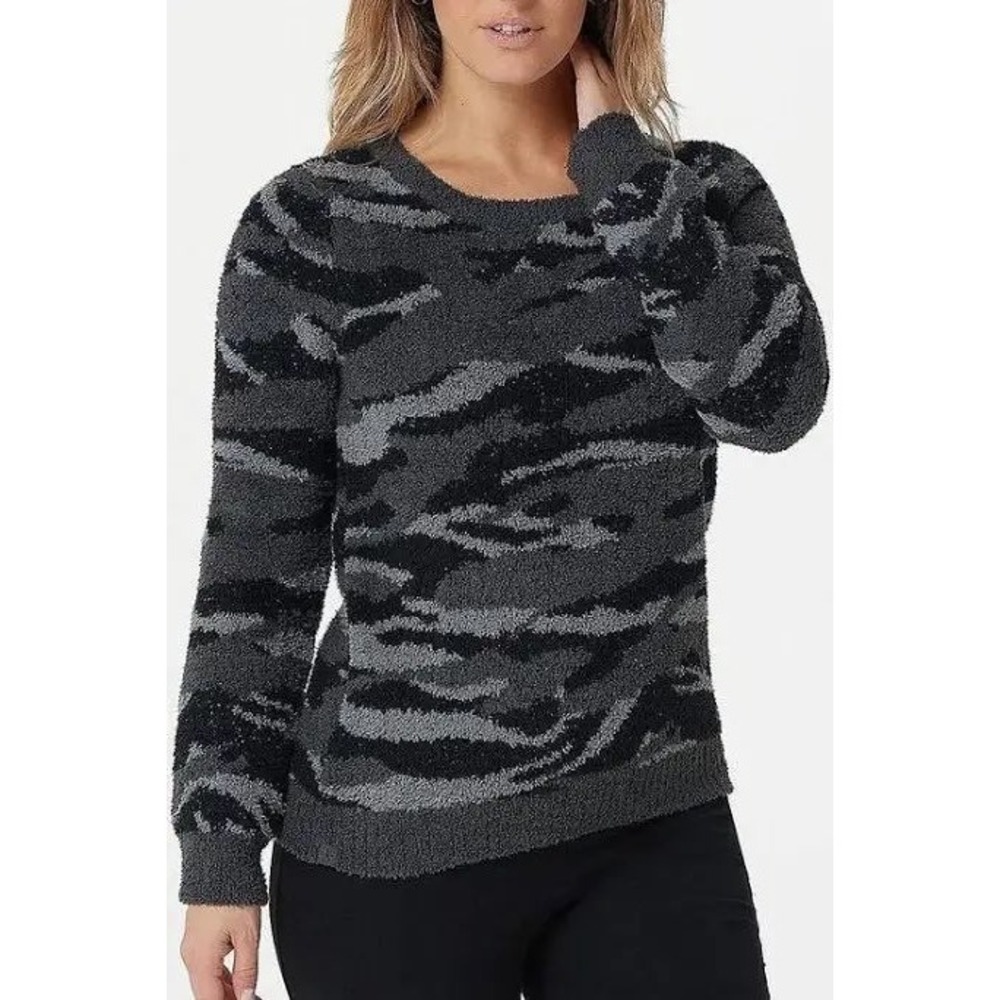 Barefoot Dreams CozyChic Seaside‎ Crew-Neck Pullover In Carbon Camo Size Medium